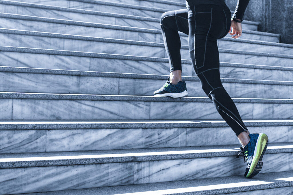 ห้ามเดินข้ามขั้นบันได