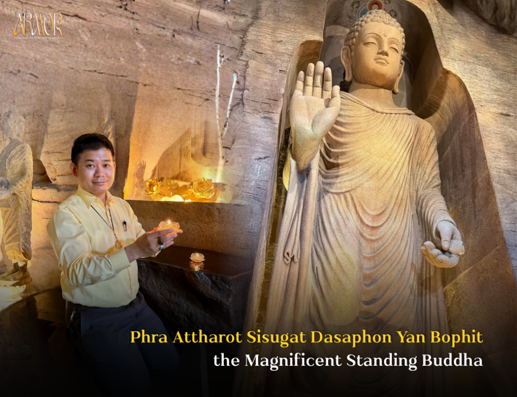 ARM'S ARMOR Visits Wat Saket Ratchawora Mahawihan: Explore the Legend of the Golden Mount, Pay Homage to the Buddha's Relics, and Receive Blessings in the Heart of Bangkok ARMS ARMOR 3 5