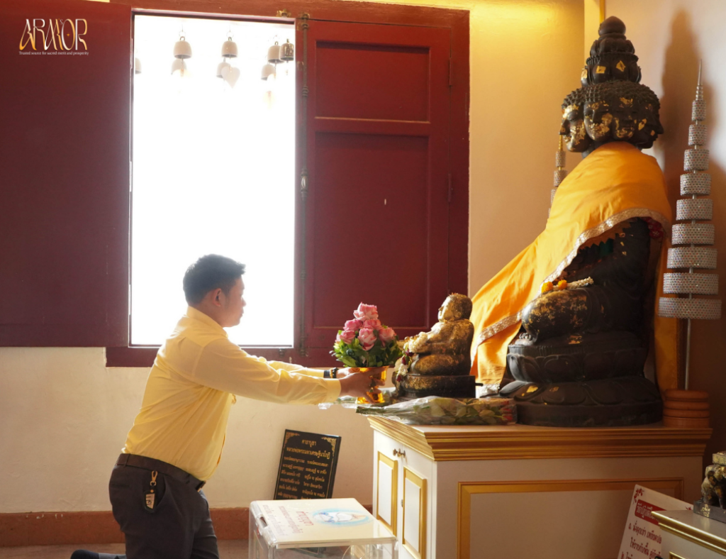 ARM'S ARMOR Visits Wat Saket Ratchawora Mahawihan: Explore the Legend of the Golden Mount, Pay Homage to the Buddha's Relics, and Receive Blessings in the Heart of Bangkok ARMS ARMOR 6 1